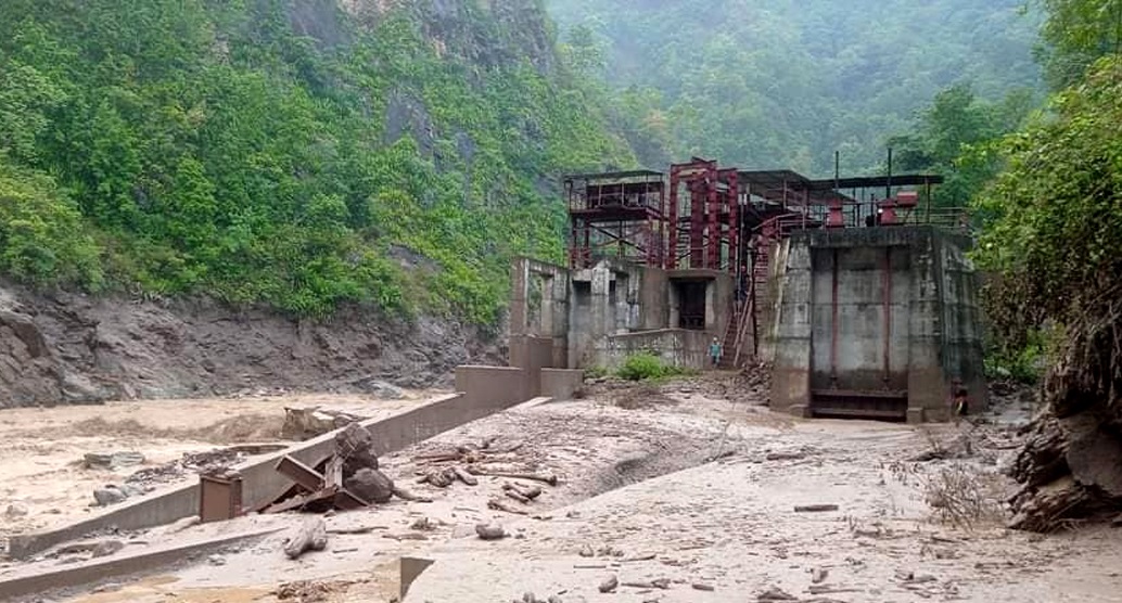 वर्षाले ३२ जलविद्युत आयोजना प्रभावित
