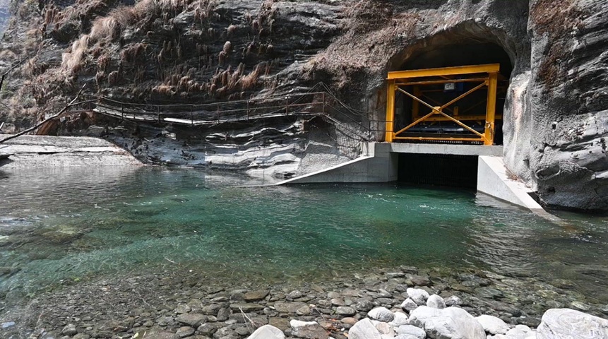 चक्रपथ बाहिरपनि मेलम्चीको पानी पुर्‍याइने