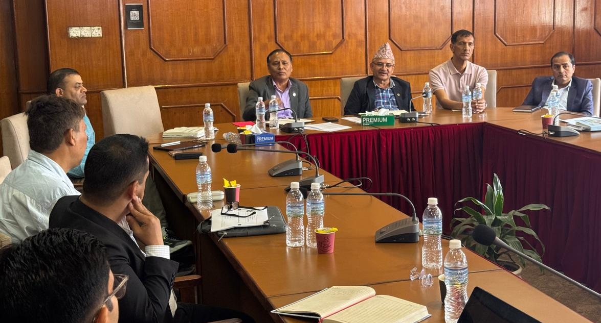 मर्मत उद्दारको तयारीमा जुट्न घिसिङको निर्देशन