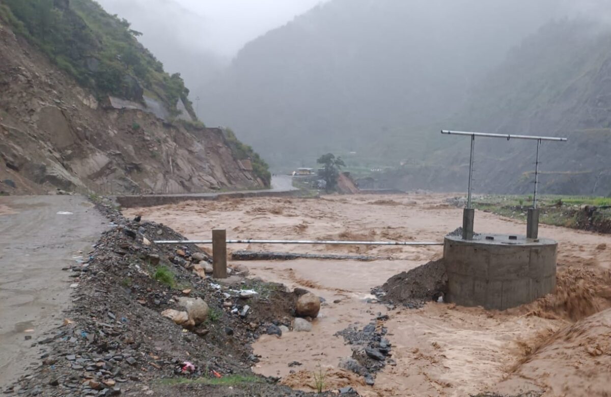 सडक पुनर्निर्माणमा १२ अर्ब लाग्ने
