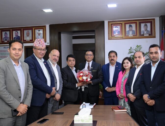 देश निर्माणमा केन्द्रित हुन उद्योगीहरूलाई आग्रह